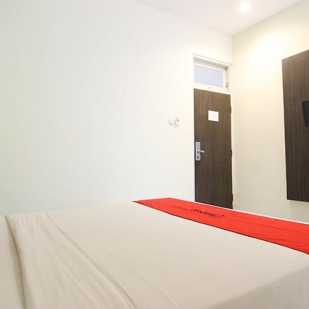 Reddoorz Plus Near Keraton Yogyakarta 2 Kültér fotó