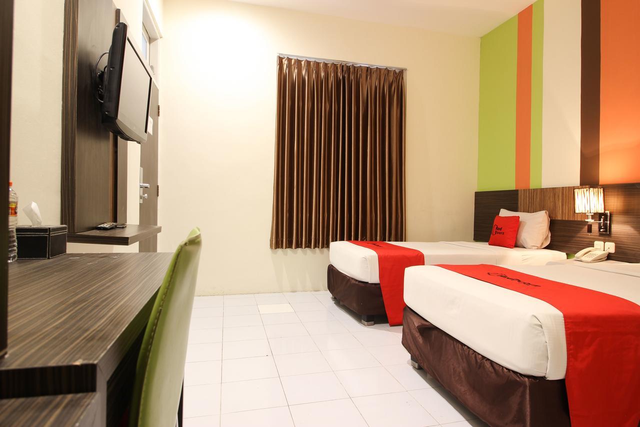 Reddoorz Plus Near Keraton Yogyakarta 2 Kültér fotó