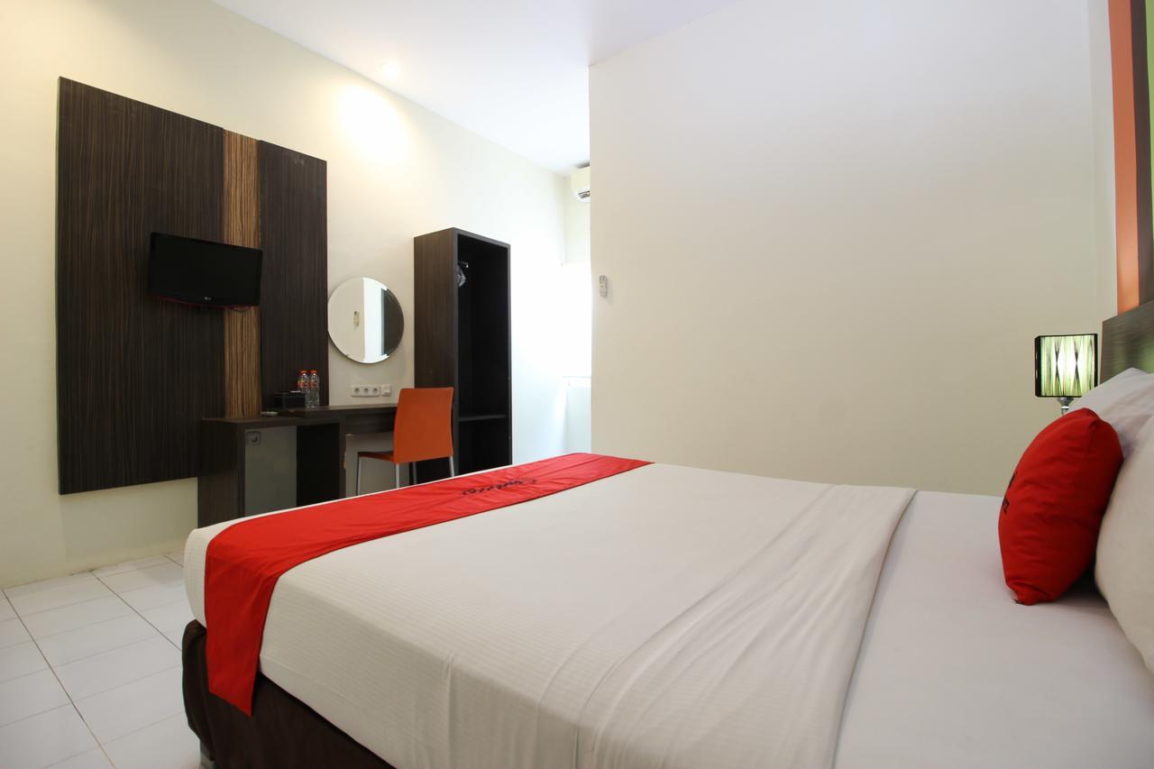 Reddoorz Plus Near Keraton Yogyakarta 2 Kültér fotó