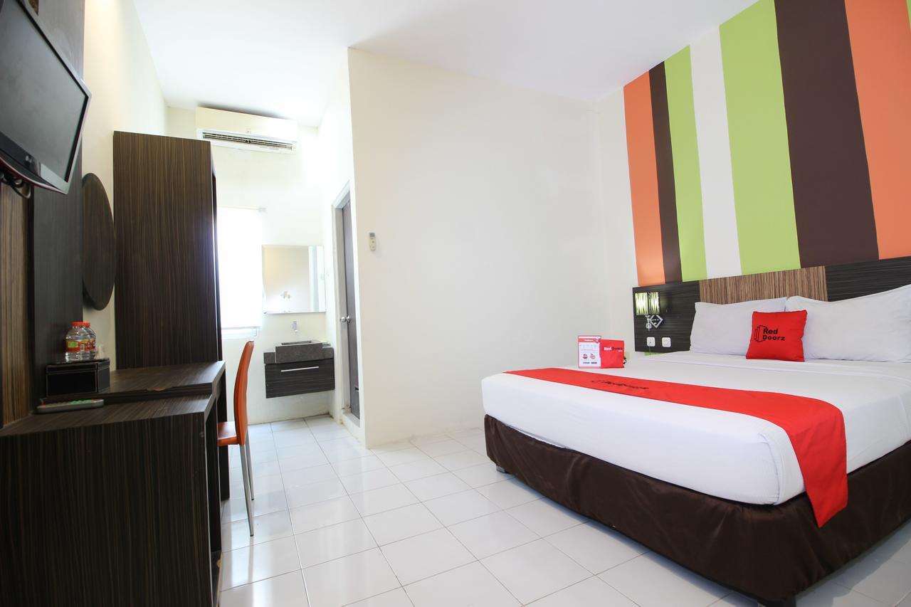 Reddoorz Plus Near Keraton Yogyakarta 2 Kültér fotó