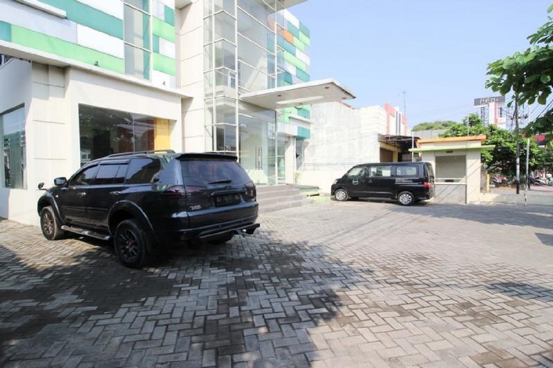 Reddoorz Plus Near Keraton Yogyakarta 2 Kültér fotó